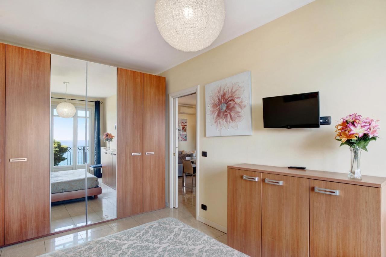 Casa Miradore 600 Mt Dal Mare Imperia Dış mekan fotoğraf